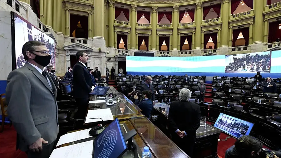 “No hay apuro con la reforma judicial, tenemos todo el año legislativo para debatirlo y discutirlo”, dijo Sergio Massa. “No hay apuro con la reforma judicial, tenemos todo el año legislativo para debatirlo y discutirlo”, dijo Sergio Massa.