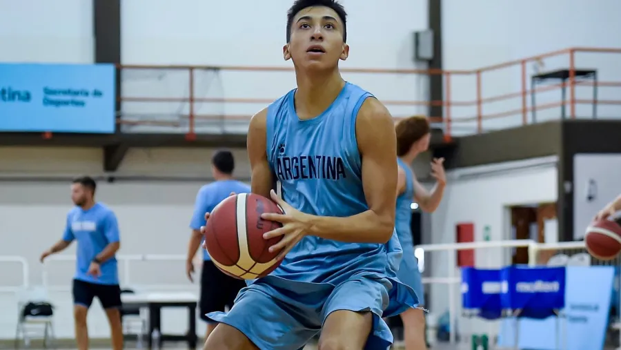 Básquet: el entrerriano Máximo Benavídez fue citado a la preselección argentina U16