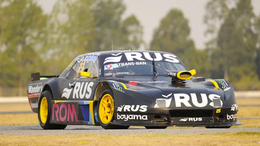 El entrerriano Maximiliano Vivot marcó el mejor tiempo del TC Mouras en Neuquén