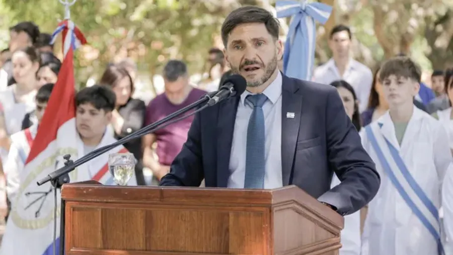 Maximiliano Pullaro reivindicó la reforma judicial durante el acto por el 451º aniversario de la fundación de la ciudad de Santa Fe.