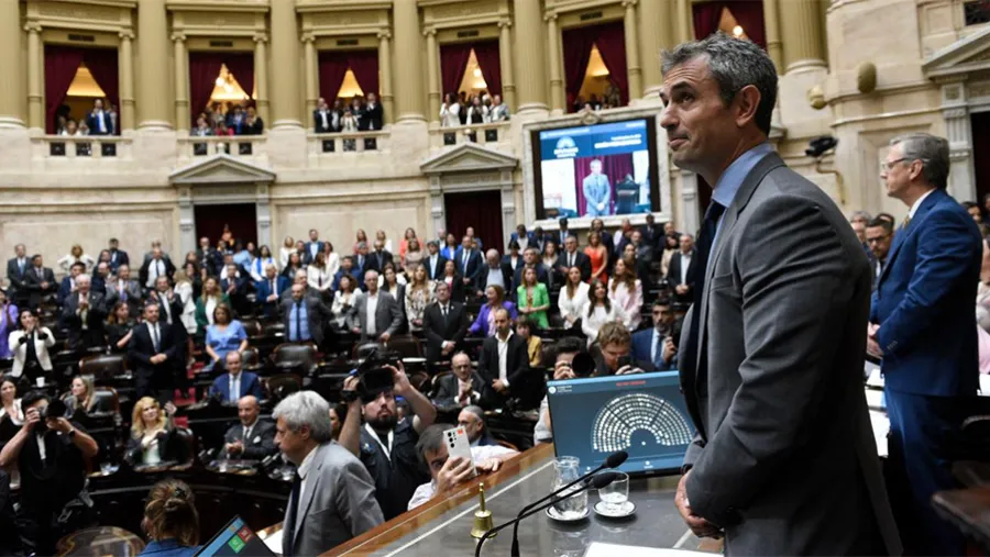 Martín Menem es el negociador en las sombras para la Ley Ómnibus.