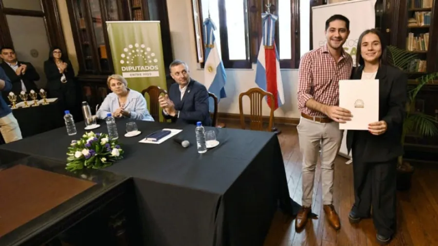Realizaron distinciones en el marco del Día del Dirigente Entrerriano