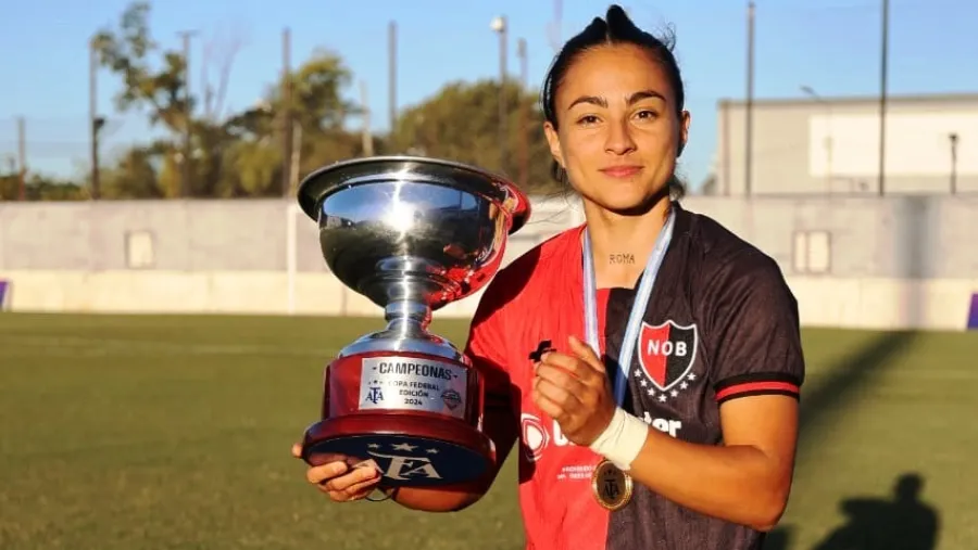 Con la entrerriana Milagros Rivas, Newell’s gritó campeón ante Rosario Central Con la entrerriana Milagros Rivas, Newell’s gritó campeón ante Rosario Central