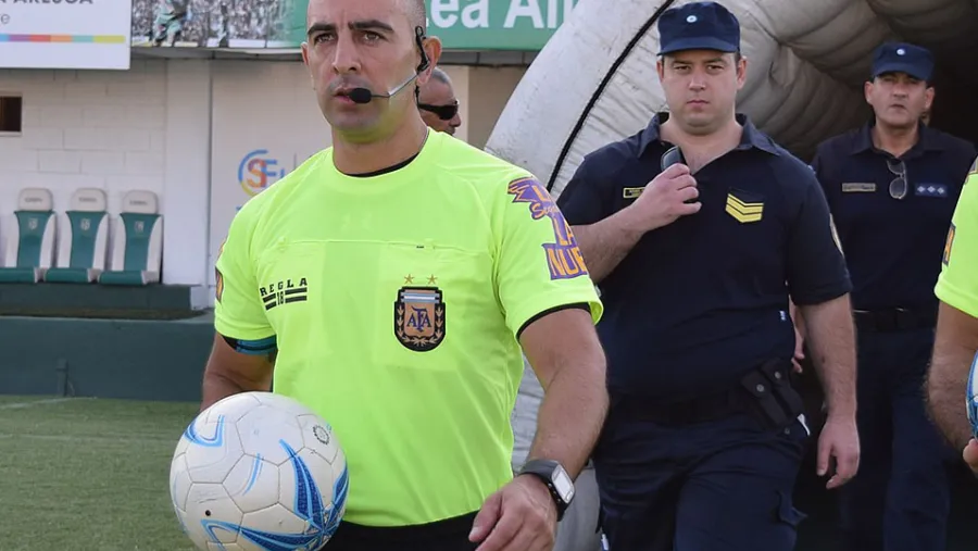 Atlético Paraná jugará el sábado en Resistencia y el árbitro será Nahuel Viñas