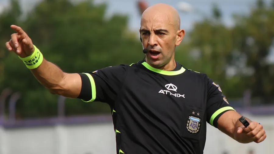 Nahuel Viñas será el árbitro de la vuelta al ruedo de Patronato en la Primera Nacional
