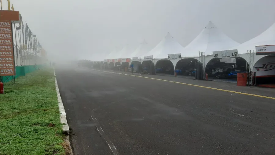 Demoraron la actividad del TC2000 por la niebla en Paraná Demoraron la actividad del TC2000 por la niebla en Paraná