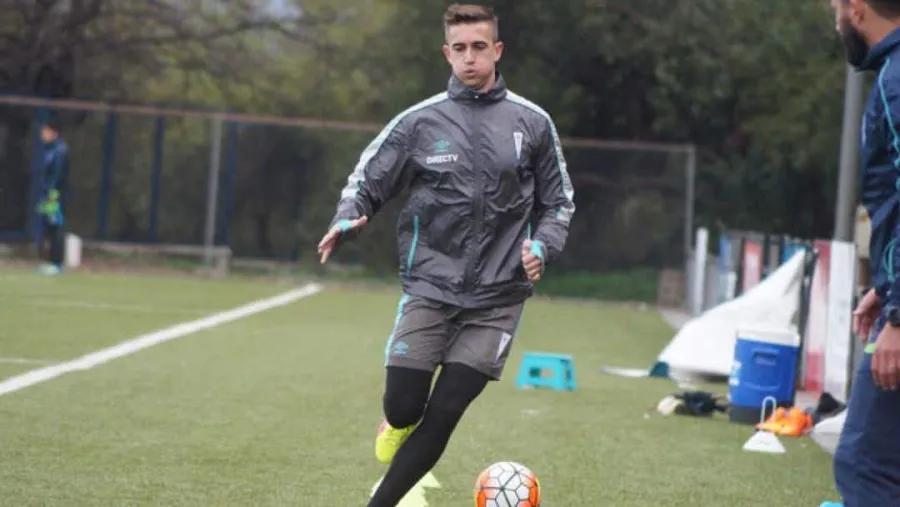 Fútbol: el entrerriano “Tito” Noir pidió entrenar en las instalaciones de Racing