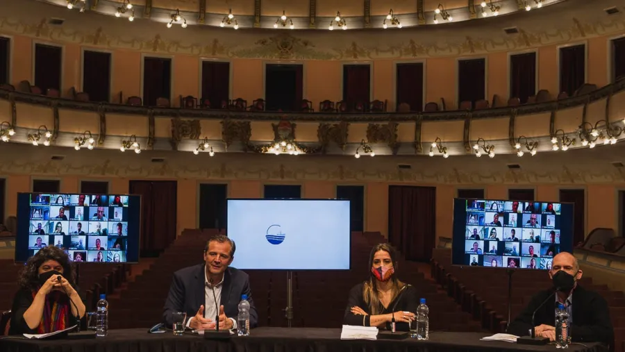 Lanzaron formalmente la Editorial Municipal de Paraná 