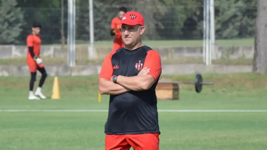 Fútbol: Patronato abrirá este sábado sus amistosos rumbo a una temporada histórica Fútbol: Patronato abrirá este sábado sus amistosos rumbo a una temporada histórica