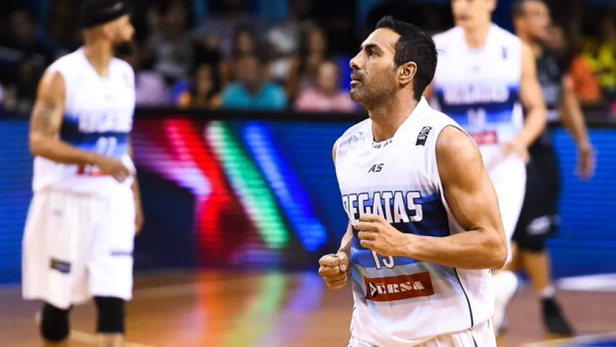 El entrerriano Paolo Quinteros jugará su novena temporada en Regatas Corrientes