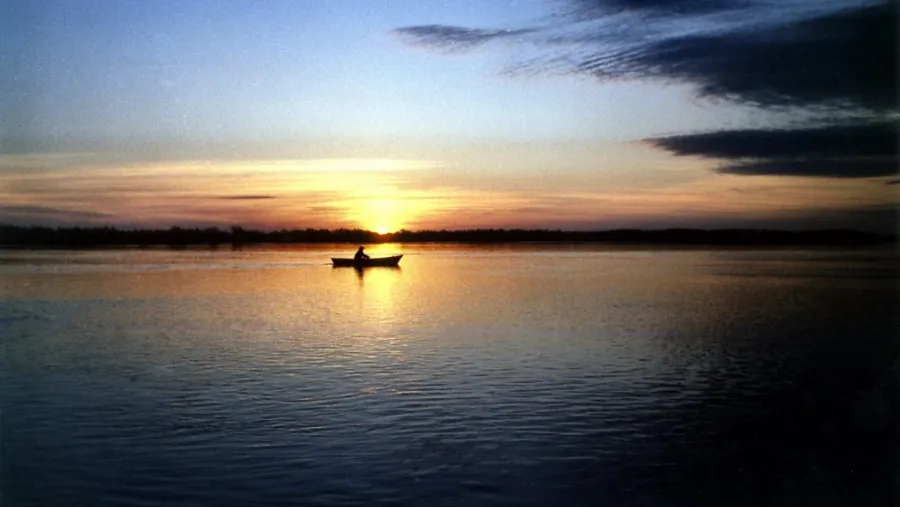 Atardecer en el Paraná Atardecer en el Paraná