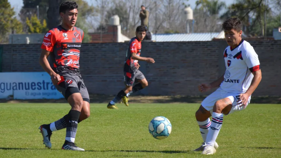 Fútbol: la Reserva de Patronato tropezó con Newell’s en La Capillita