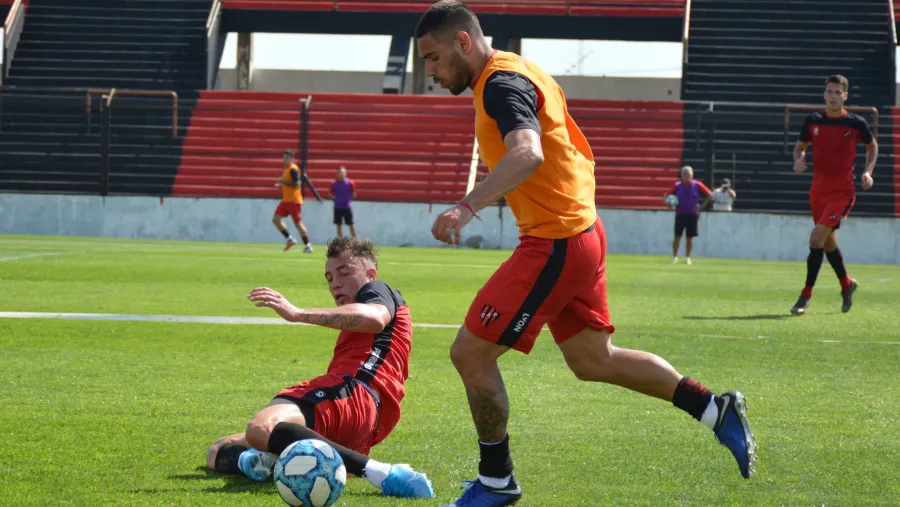 Patronato cerró la semana con fútbol y volverá a las prácticas el lunes Patronato cerró la semana con fútbol y volverá a las prácticas el lunes