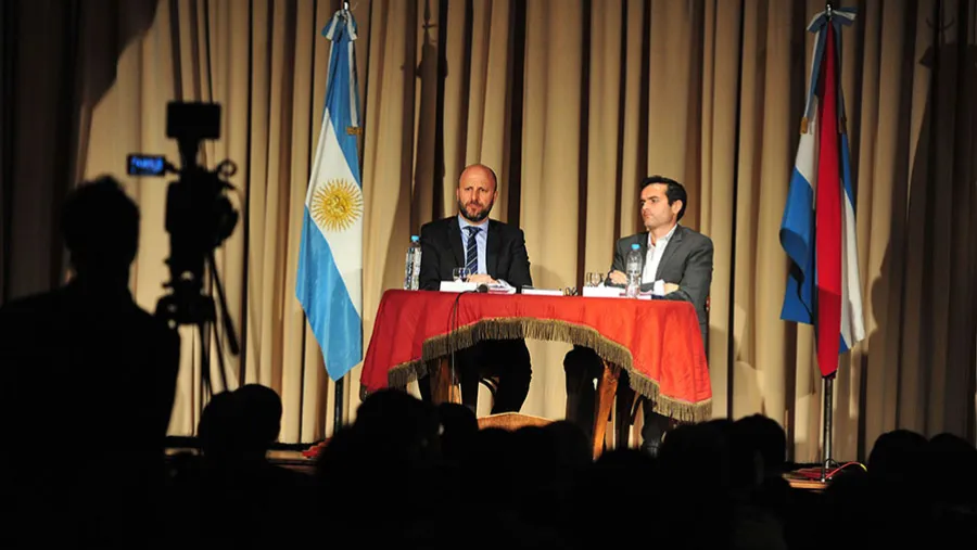 En el Instituto Magnasco de Gualeguaychú se dio a conocer el proyecto de la reforma del Código Penal.  (Foto Ricardo Santellán).