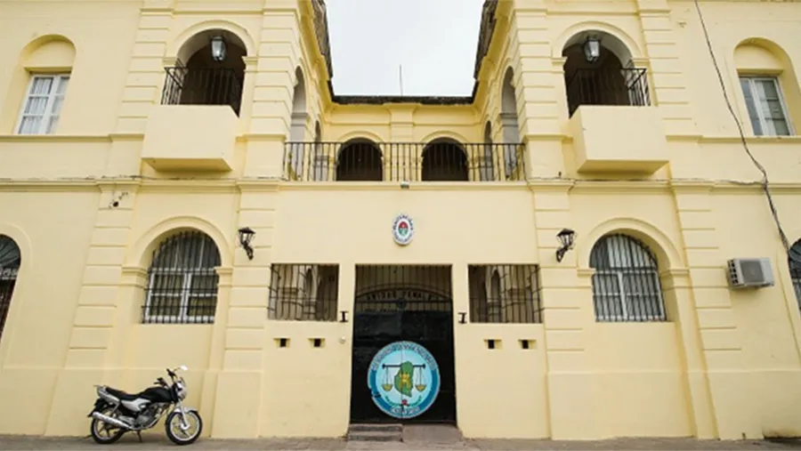 En la UP 2 se confirmó el primer caso de Covid-19. Otras doce personas fueron aisladas por ser contactos estrechos al compartir un mismo pabellón.