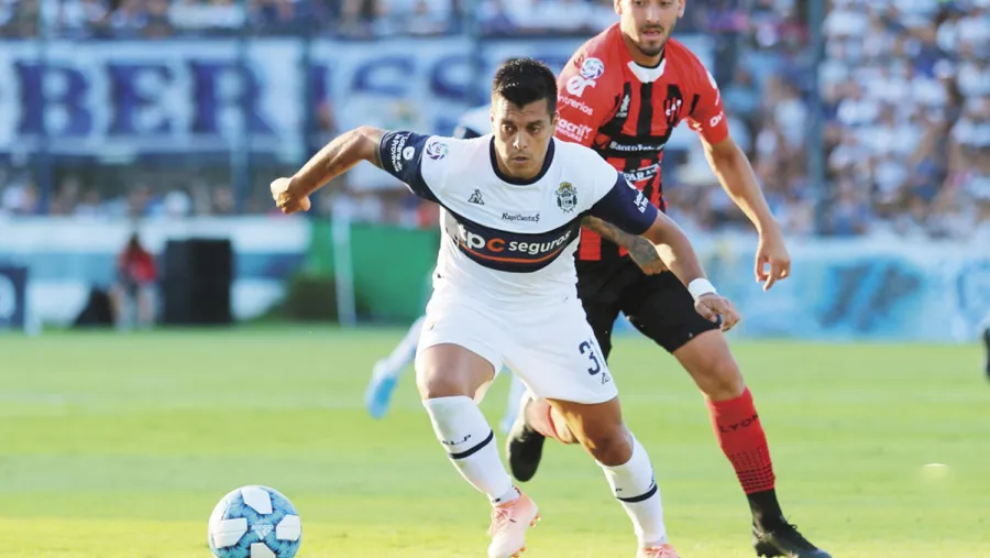 Pérez García Fútbol: Pérez García ya está recuperado en Gimnasia para visitar a Patronato