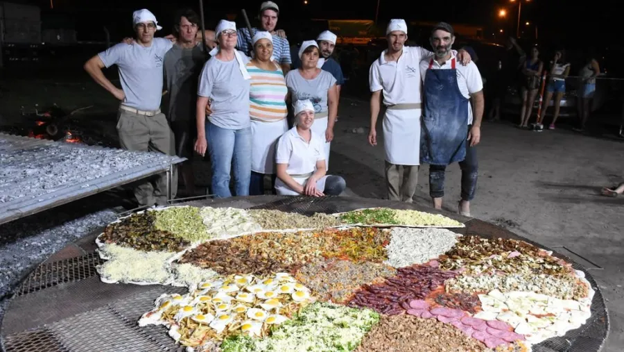 Fiesta de la Pizza a la Parrilla Fiesta de la Pizza a la Parrilla