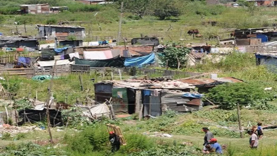 Aumentó la pobreza en Gran Paraná y Concordia