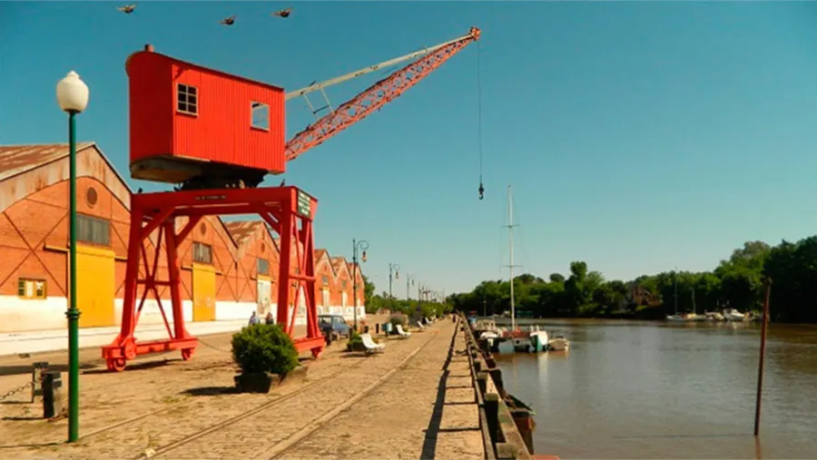 Imagen panorámica de la zona portuaria de la ciudad.