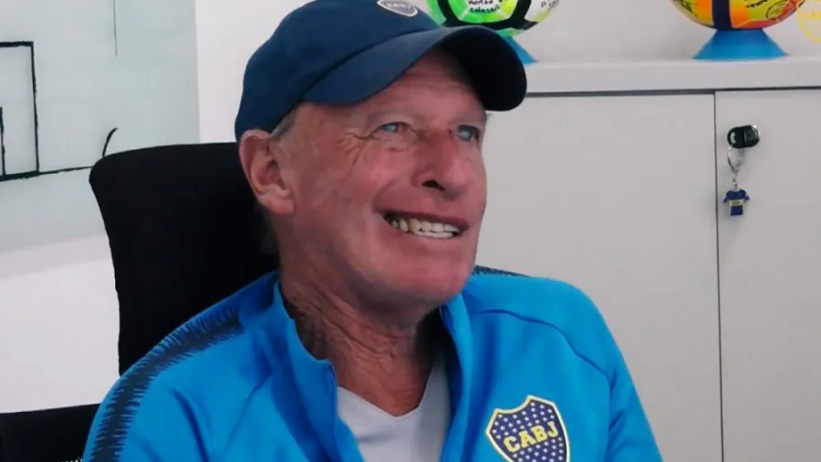 Oscar Regenhardt Regenhardt no seguirá en Boca : “Sé que todo lo que hace Riquelme, desune”