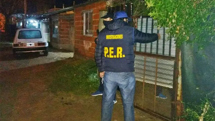 El allanamiento se realizó anoche en una vivienda de calle Entre Ríos y 11 de Noviembre de Concordia. El allanamiento se realizó anoche en una vivienda de calle Entre Ríos y 11 de Noviembre de Concordia.