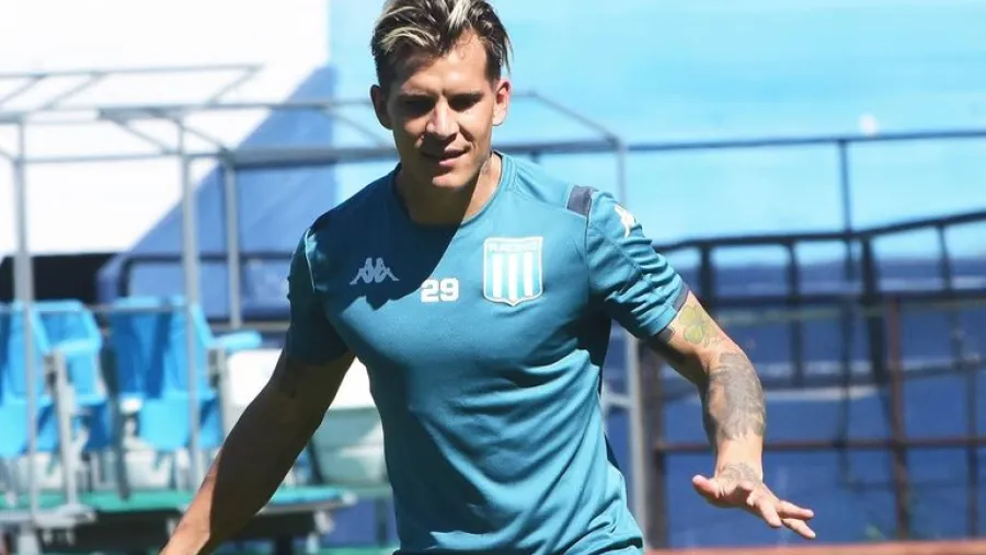 El entrerriano Nicolás Reniero dijo que “ninguno tiene el puesto asegurado” en Racing