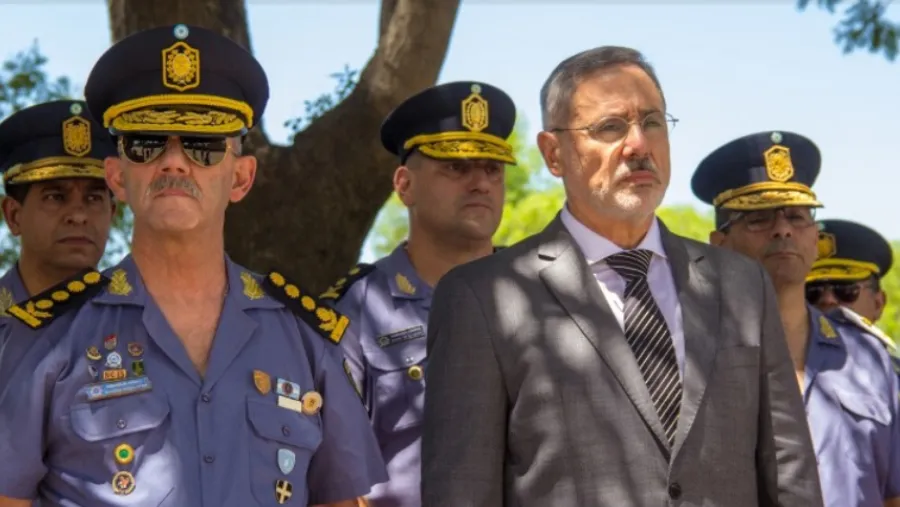 Marcelo Saín junto a jefes policiales