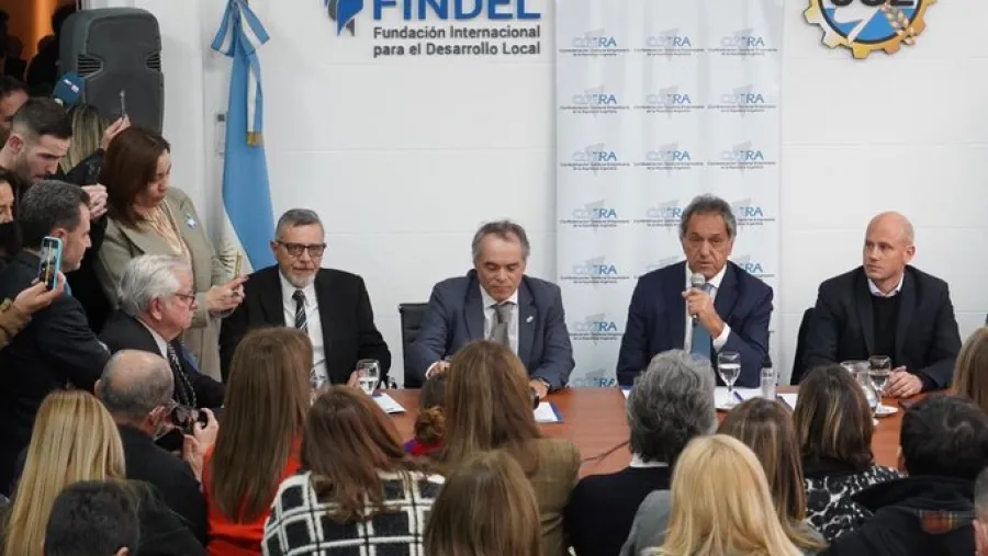 Scioli advirtió que se controlarán "las importaciones especulativas"