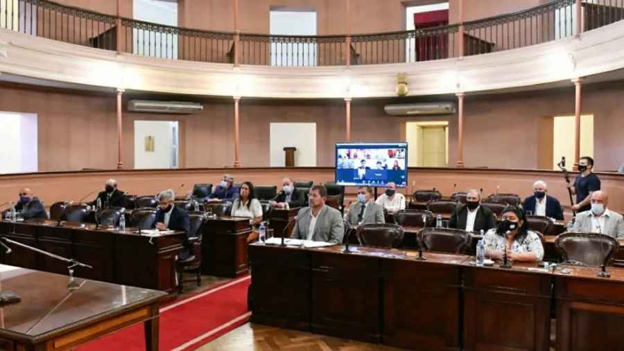 El Senado designó autoridades y ratificó presidentes de bloques El Senado designó autoridades y ratificó presidentes de bloques