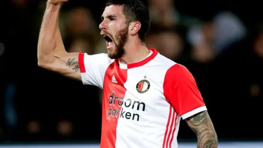 El concordiense Marcos Senesi buscará ser campeón europeo con Feyenoord El concordiense Marcos Senesi buscará ser campeón europeo con Feyenoord