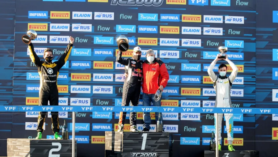 Franco Bosio ganó de principio a fin el Sprint del TC2000 en Paraná Franco Bosio ganó de principio a fin el Sprint del TC2000 en Paraná