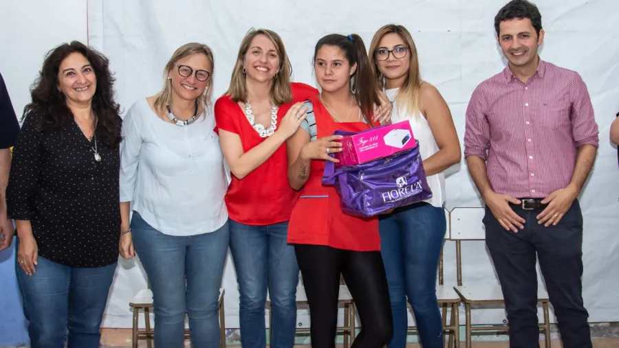 Stratta entregó herramientas