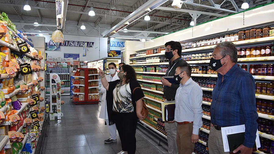 La Provincia impulsa la venta de alimentos hechos en Entre Ríos en hipermercados del país. La Provincia impulsa la venta de alimentos hechos en Entre Ríos en hipermercados del país.
