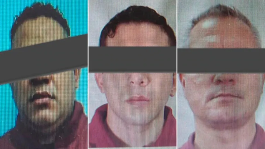 Los tres policías acusados por el crimen.