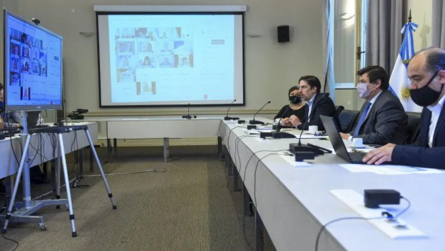 Con un 10% extra, la paritaria nacional docente cerró en 33,5% Con un 10% extra, la paritaria nacional docente cerró en 33,5%