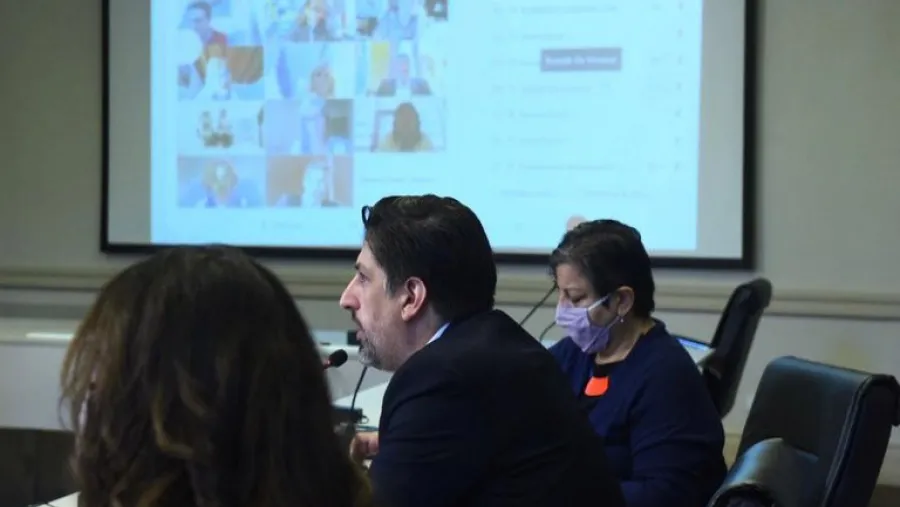 Los ministros de Educación acordaron sostener las clases presenciales en todo el país Los ministros de Educación acordaron sostener las clases presenciales en todo el país