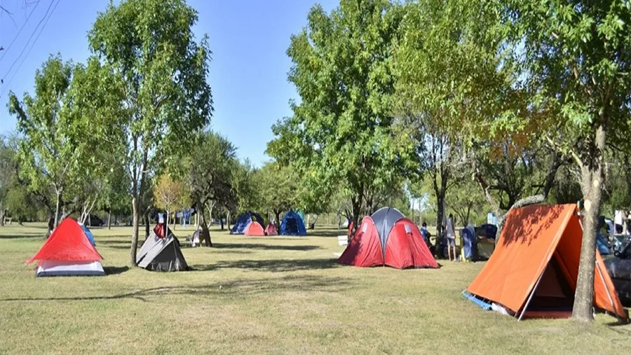 Las autoridades valoraron el cumplimiento de los protocolos en el sector turístico.