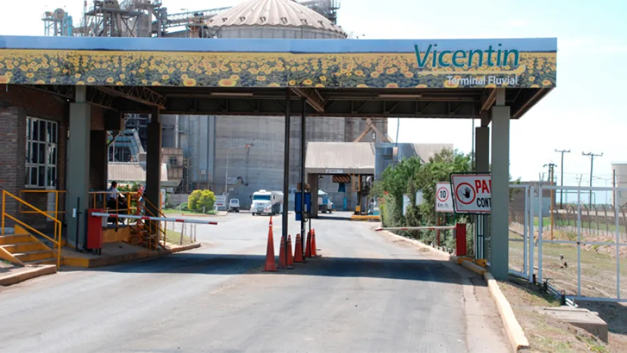 Vicentin.