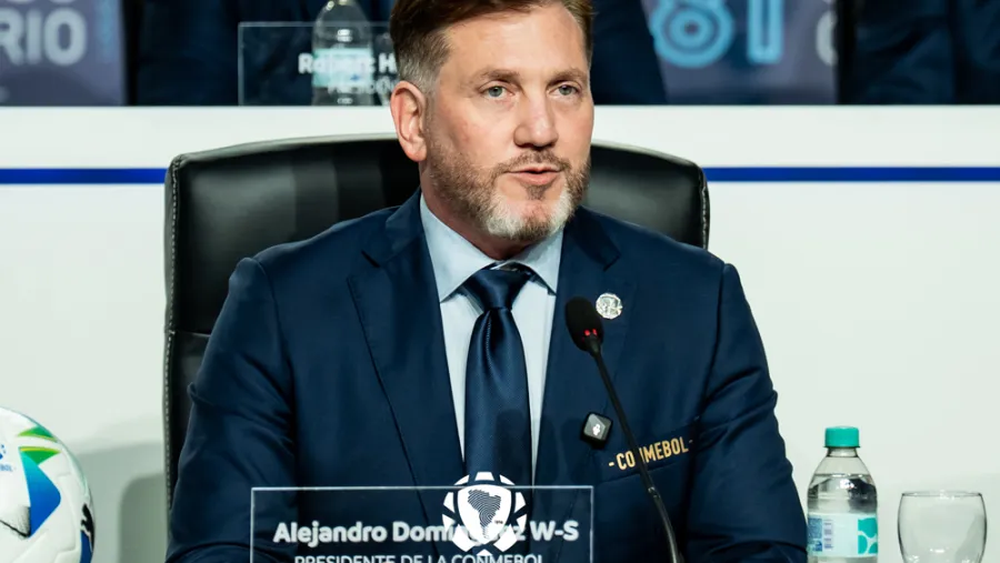Alejandro Domínguez seguirá como presidente de la Conmebol