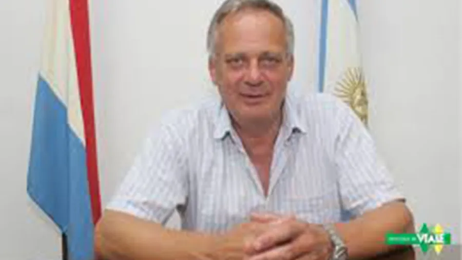 Carlos Weiss Carlos Weiss