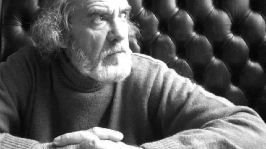 Sergio Izquierdo Brown 