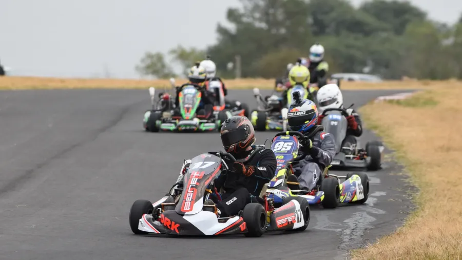 La quinta fecha del Karting Entrerriano pasó con éxito por La Paz