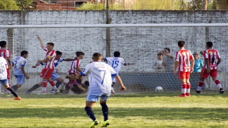Paraná y Sportivo Capitanes del Torneo Regional Federal Amateur solicitaron ayuda a la AFA