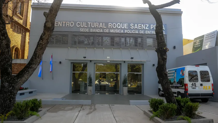  Centro Cultural Roque Sáenz Peña