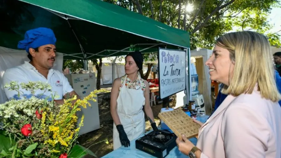 Stratta resaltó el movimiento económico y turístico que generan las fiestas entrerrianas Stratta resaltó el movimiento económico y turístico que generan las fiestas entrerrianas