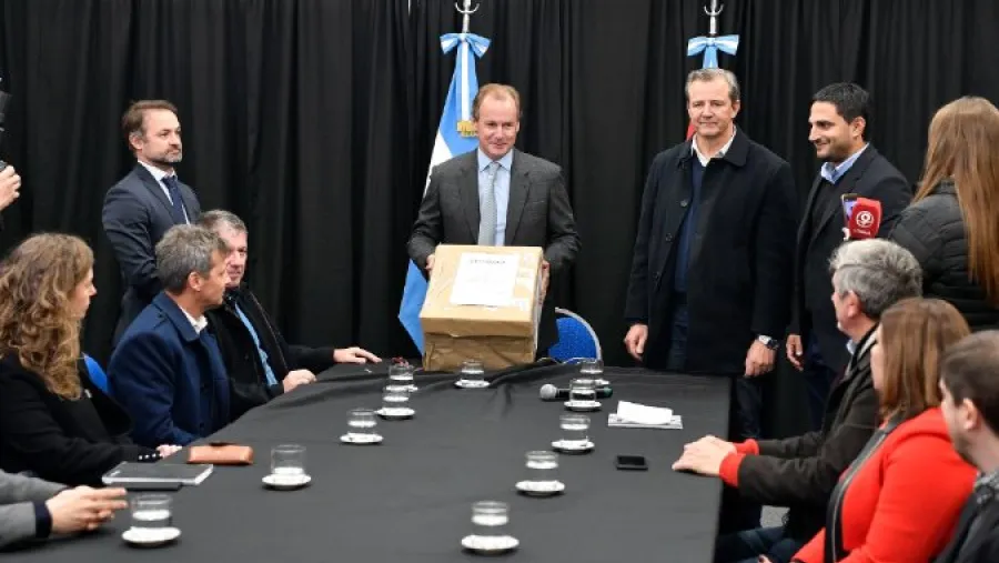 Licitaron obras eléctricas para dar independencia energética a la provincia Licitaron obras eléctricas para dar independencia energética a la provincia