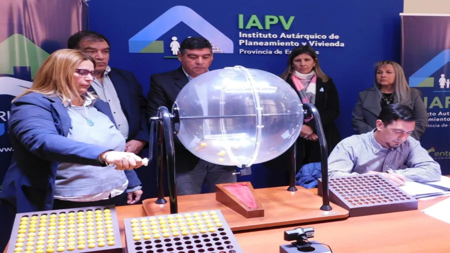 Familias de cinco localidades salieron preadjudicadas en sorteos de viviendas del IAPV