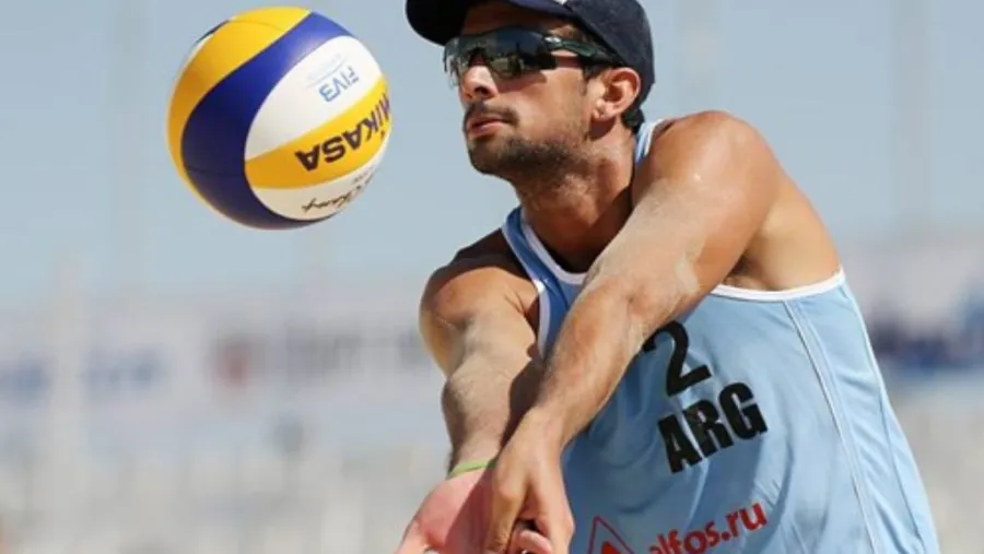 Julián Azaad