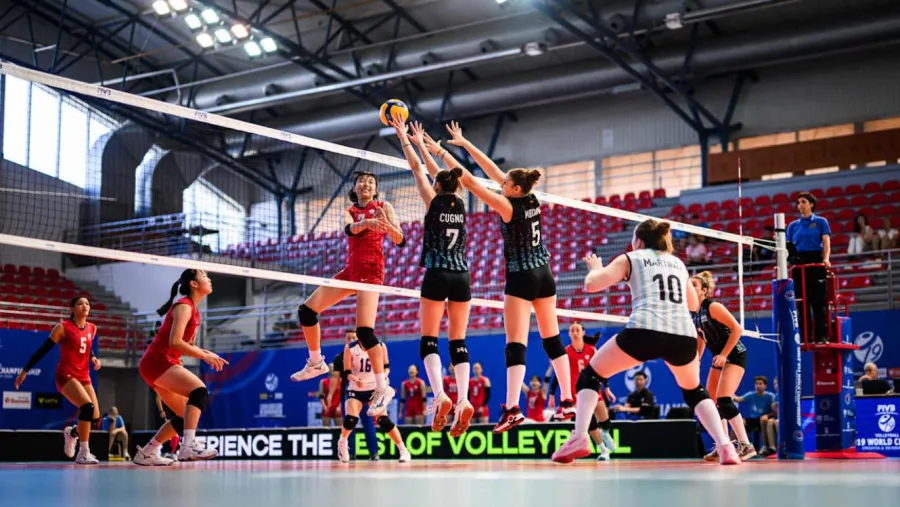 Vóley: con la entrerriana María Eugenia Martínez, “Las Panteritas” perdieron el invicto