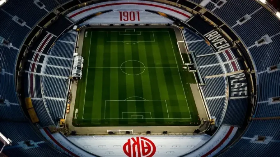 River Monumental